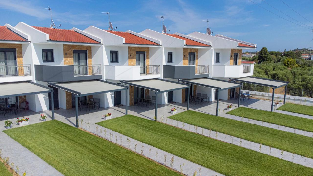Chryssis Village By Travel Pro Services - Nea Potidaia Halkidiki Nea Poteidaia Eksteriør billede