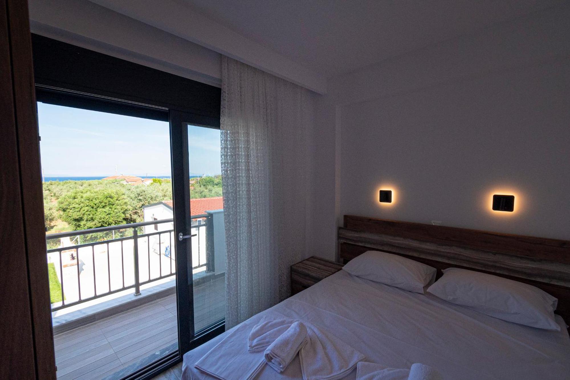 Chryssis Village By Travel Pro Services - Nea Potidaia Halkidiki Nea Poteidaia Eksteriør billede