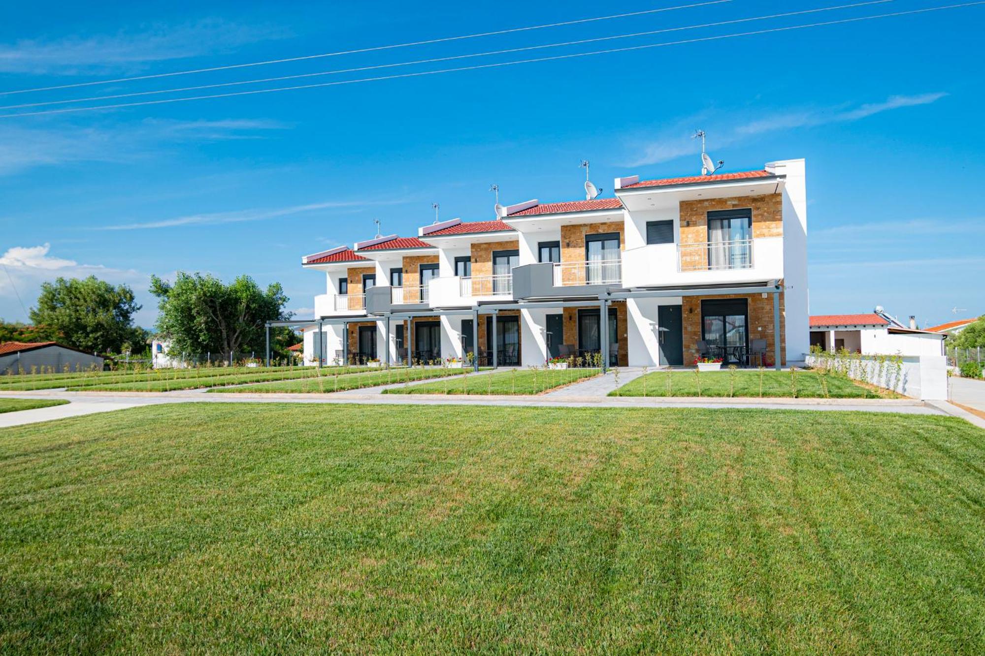 Chryssis Village By Travel Pro Services - Nea Potidaia Halkidiki Nea Poteidaia Eksteriør billede