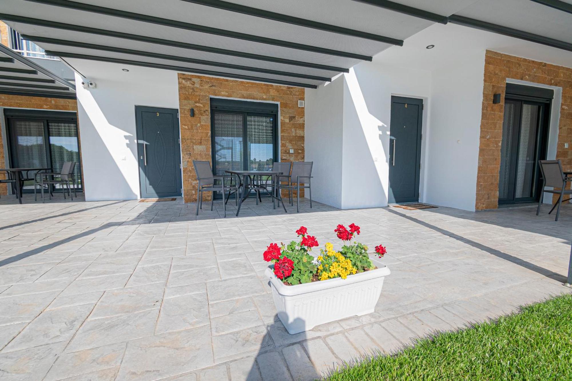 Chryssis Village By Travel Pro Services - Nea Potidaia Halkidiki Nea Poteidaia Eksteriør billede